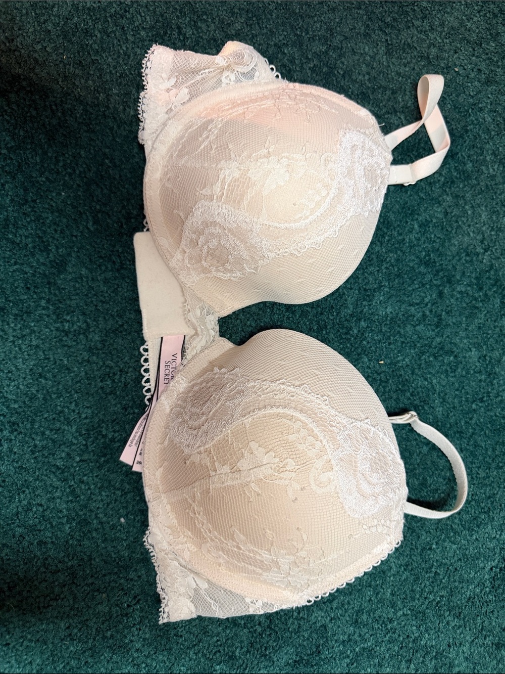 Victoria's Secret Light Pink Lace Push-Up Bra